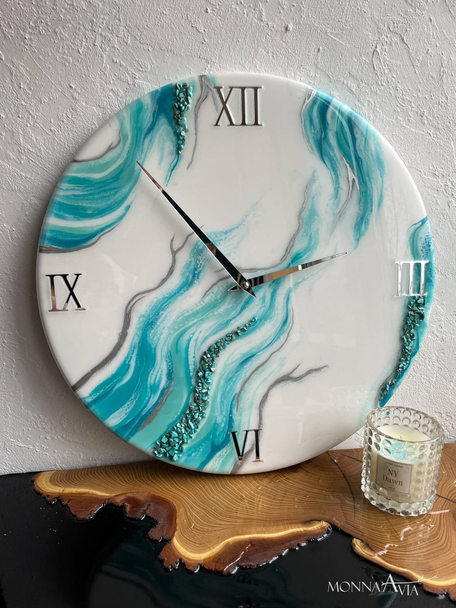 Modern Abstract White And Blue Epoxy Resin Wall Clock – Saajawat