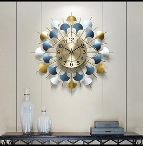 Beautiful Multicolor Design Metal Wall Clock