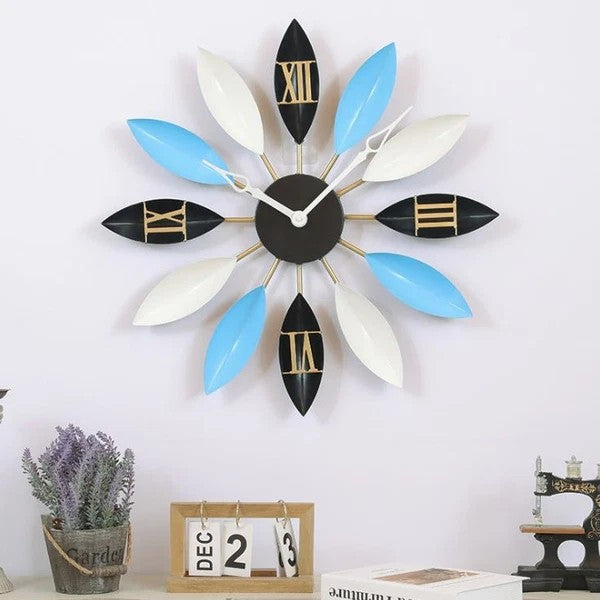 Gorgeous Floral Design Metal Wall Clock