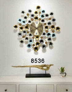 Splendid Design Metal Wall Clock